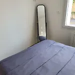 La Cantraigne Small 6 People Semesterbostad
