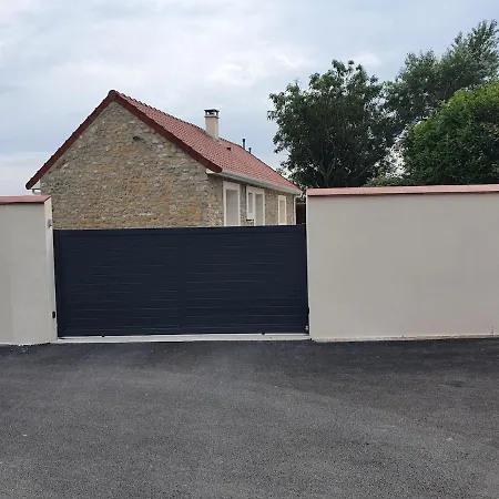 La Cantraigne Small 6 People Tatil Evi