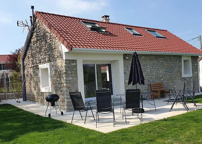 La Cantraigne Small 6 People Audembert